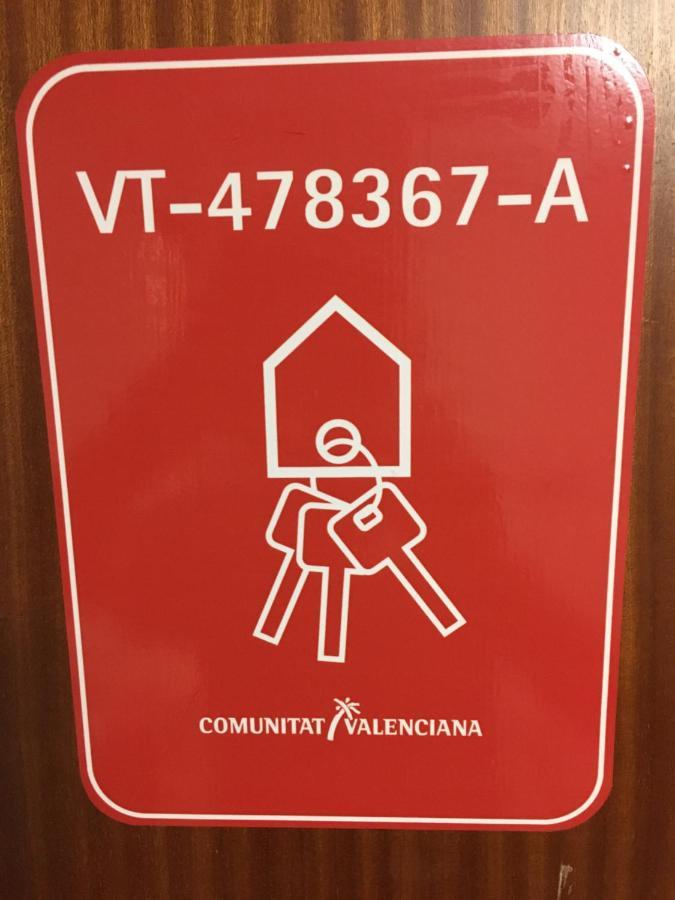 Apartment En Alicante, Plaza De Espana, Zona Mercado, Aa