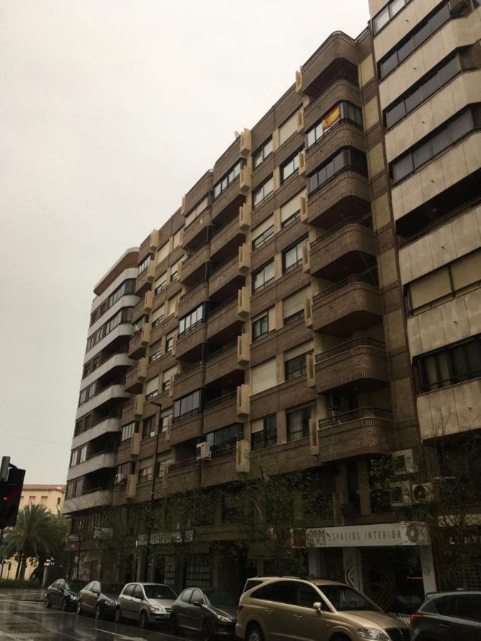 En Alicante, Plaza De Espana, Zona Mercado, Aa * Alicante